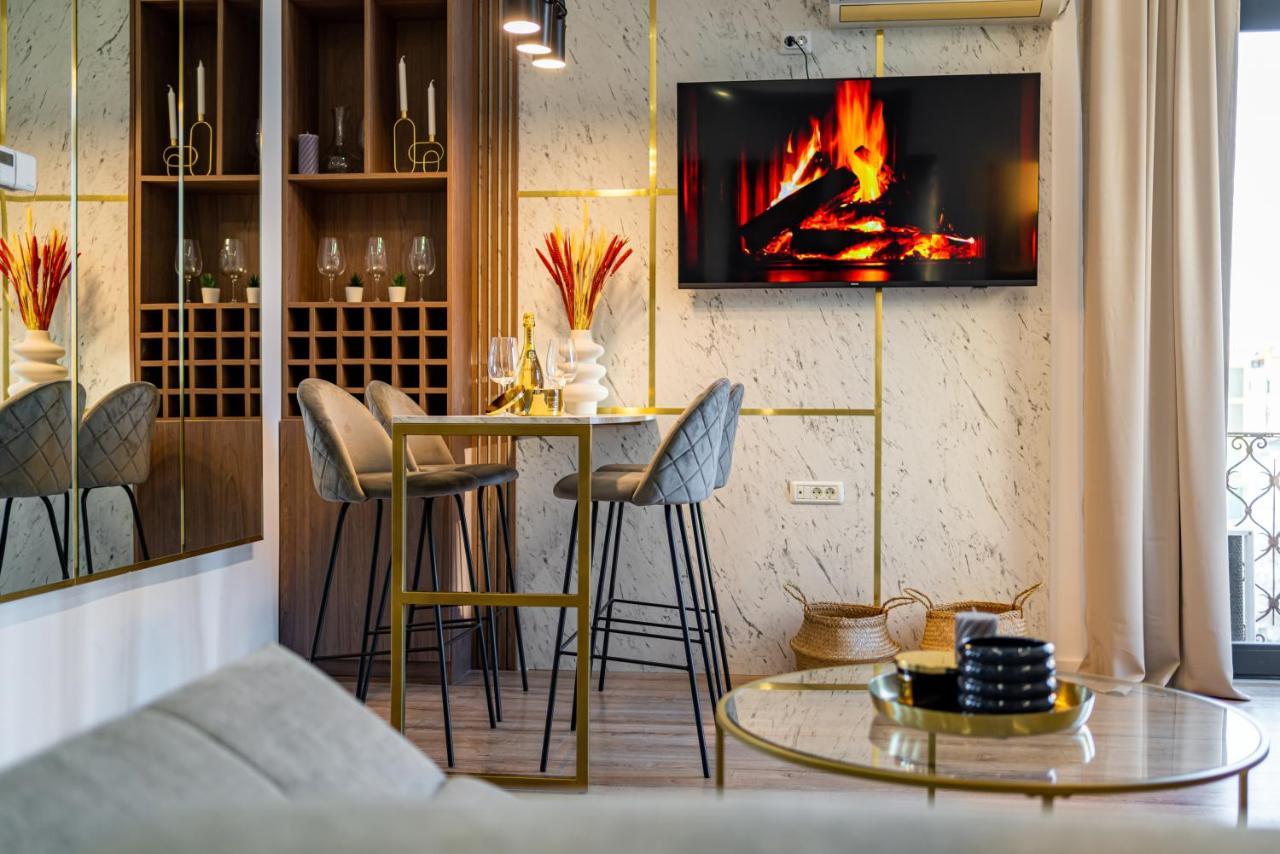 Apartamento Golden View - Breathtaking Location In Bucarest Exterior foto
