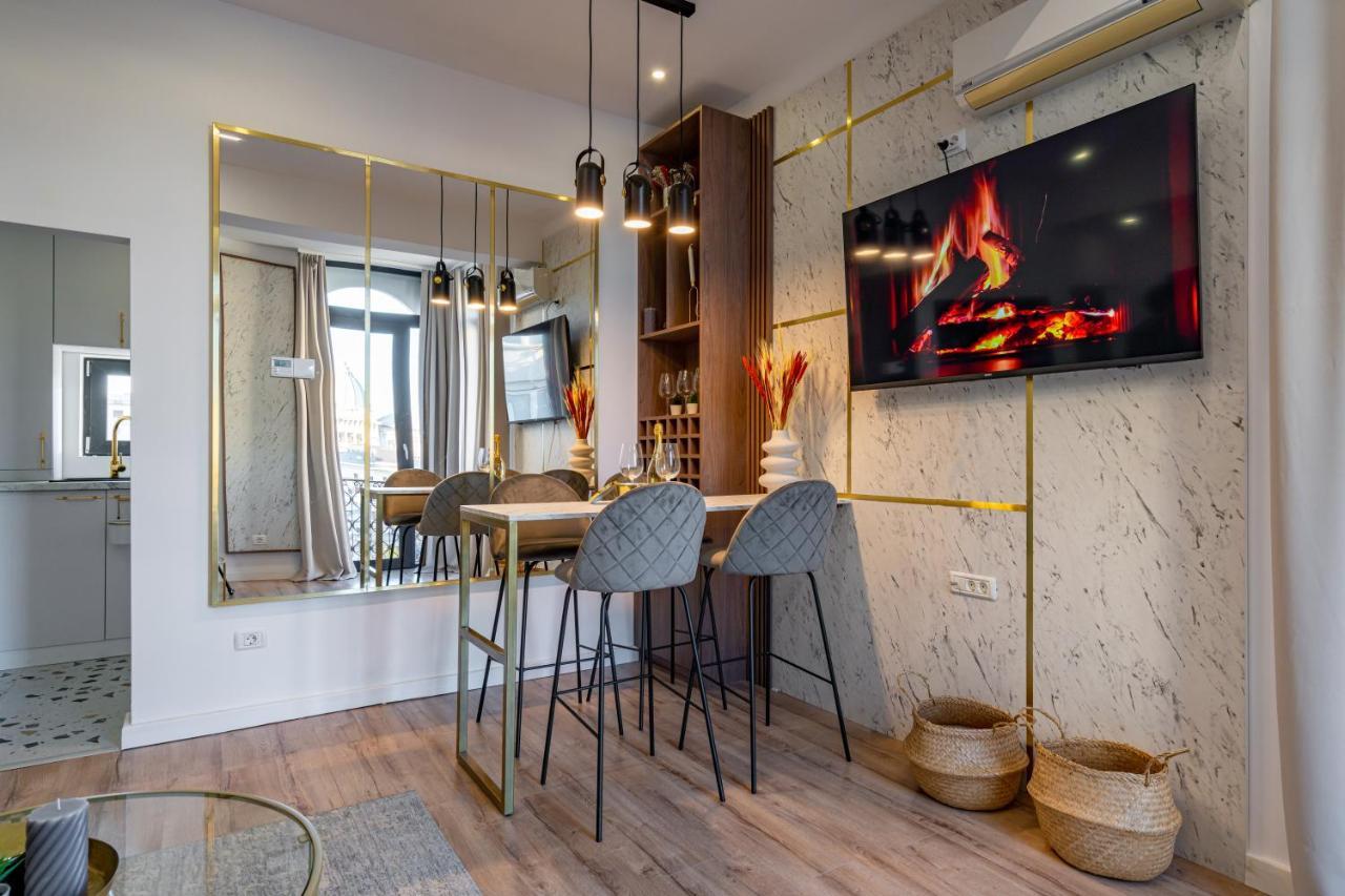 Apartamento Golden View - Breathtaking Location In Bucarest Exterior foto